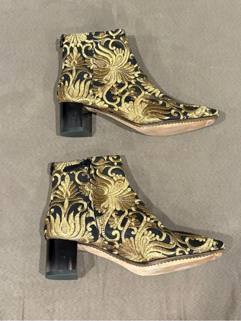 Tory Burch‎ Carlotta Embroidered Ankle Bootie Black Gold Size 8